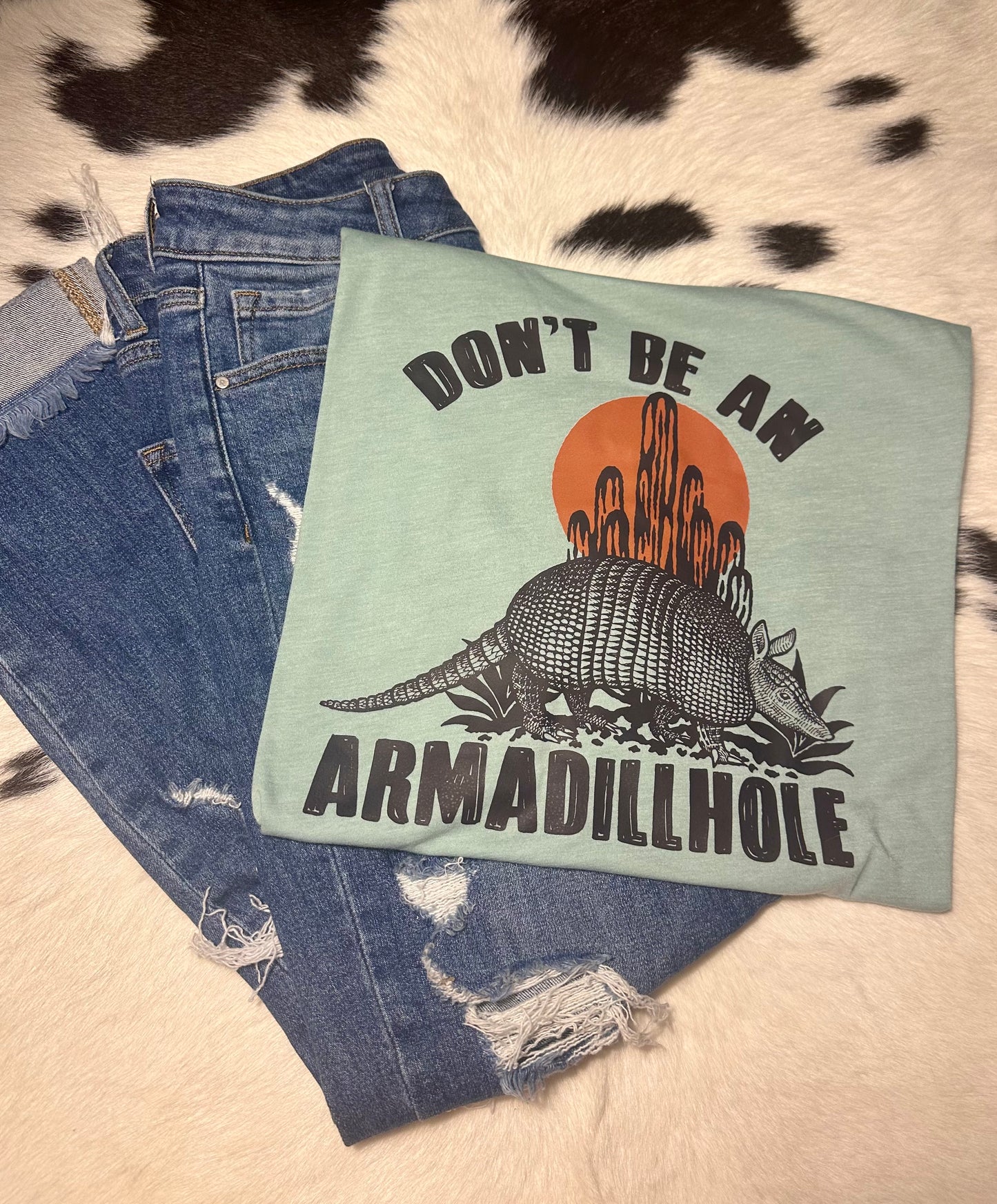 Armadillhole Top