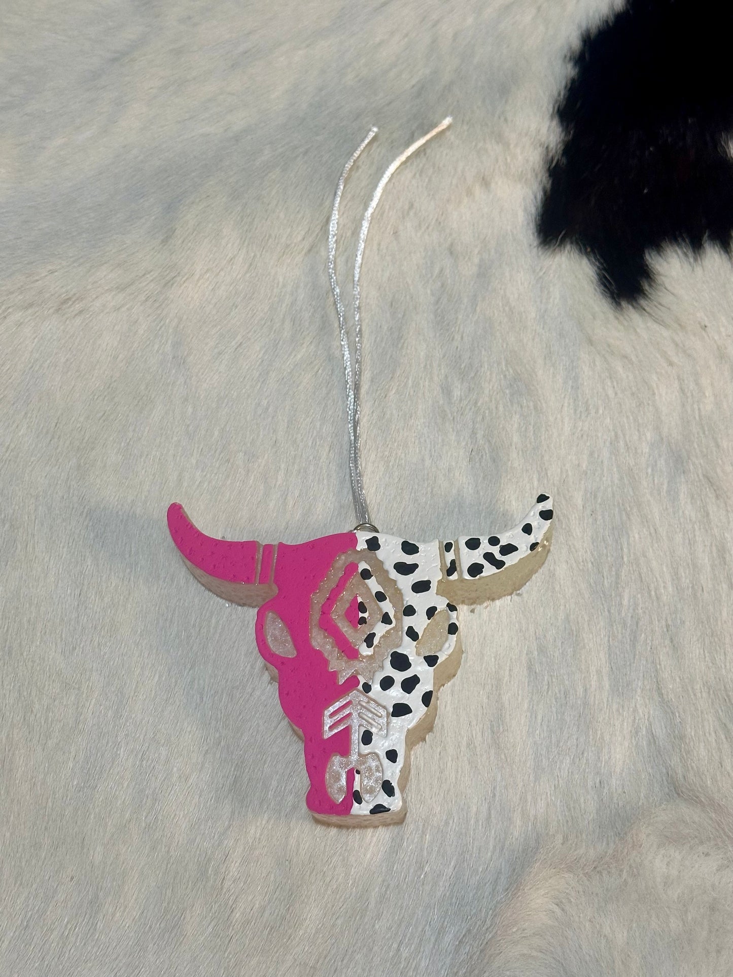 Pink Bull Skull Freshie (Mahogany Vanilla)