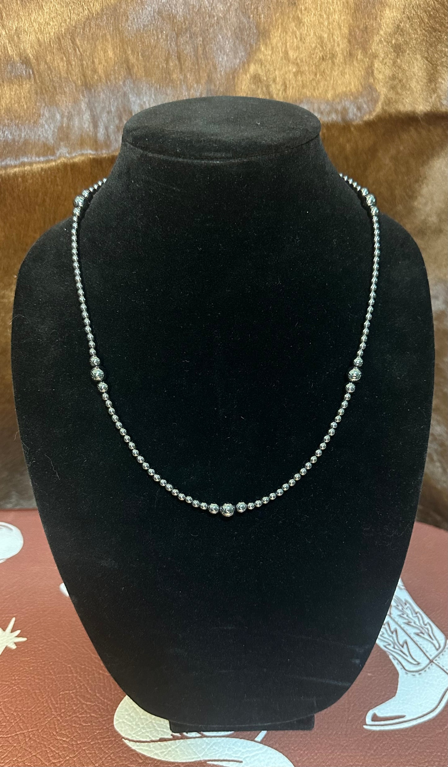 The Quinn Necklace